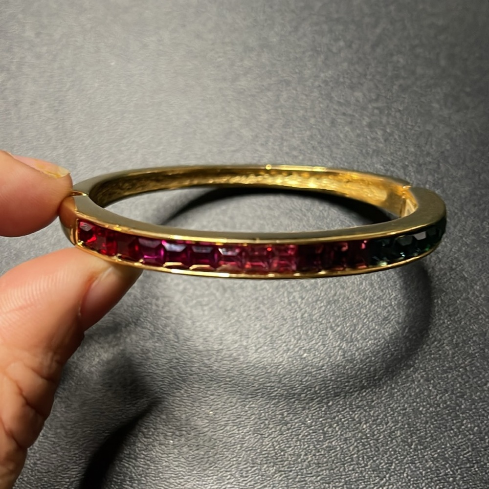 Gold plated bracelet with Swarovski crystals - Picture 4 of 9